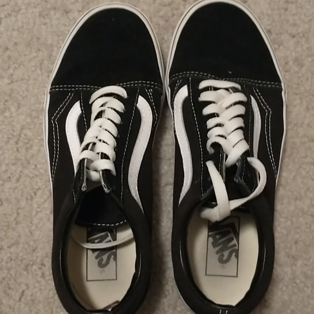 Black old skool vans